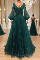 V Neck Long Sleeves Green Lace Semi Formal Prom Dresses, V Neck Green Lace Formal Evening Dresses